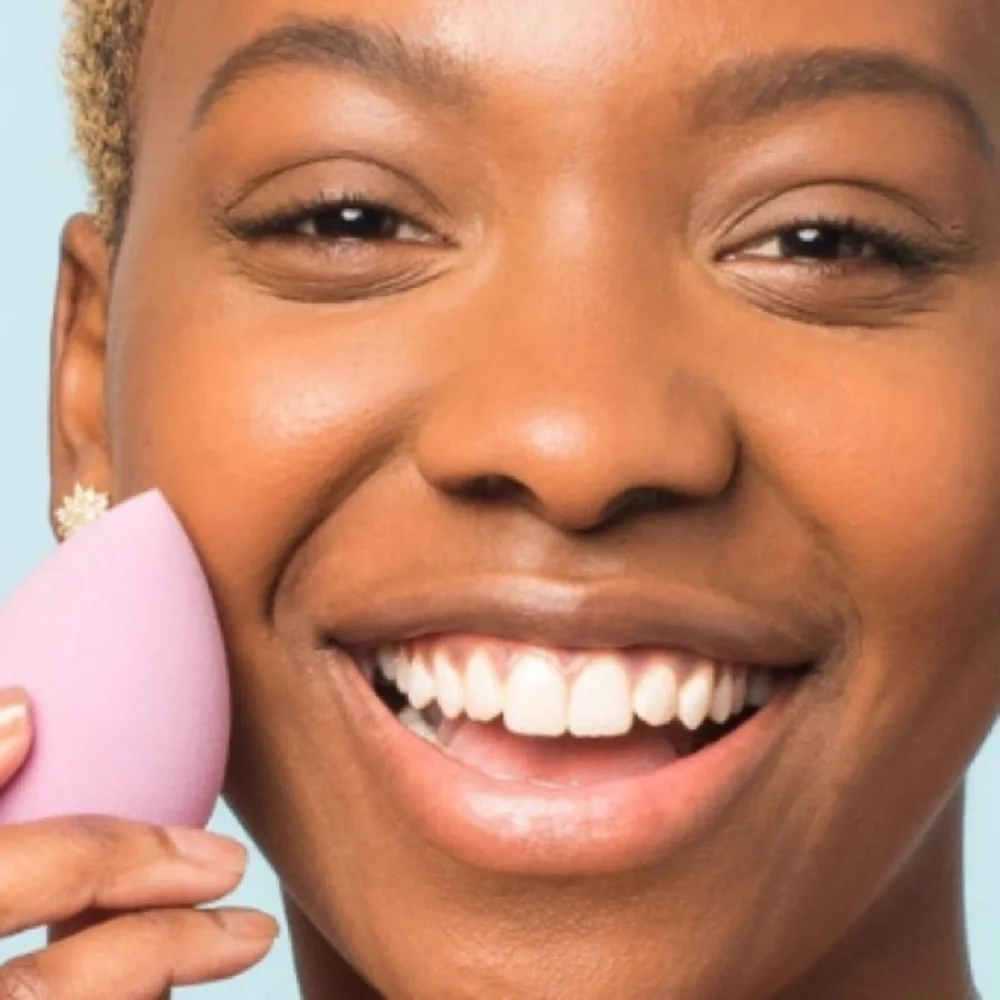 M2U NYC Lavender Rabbit Blending Sponge